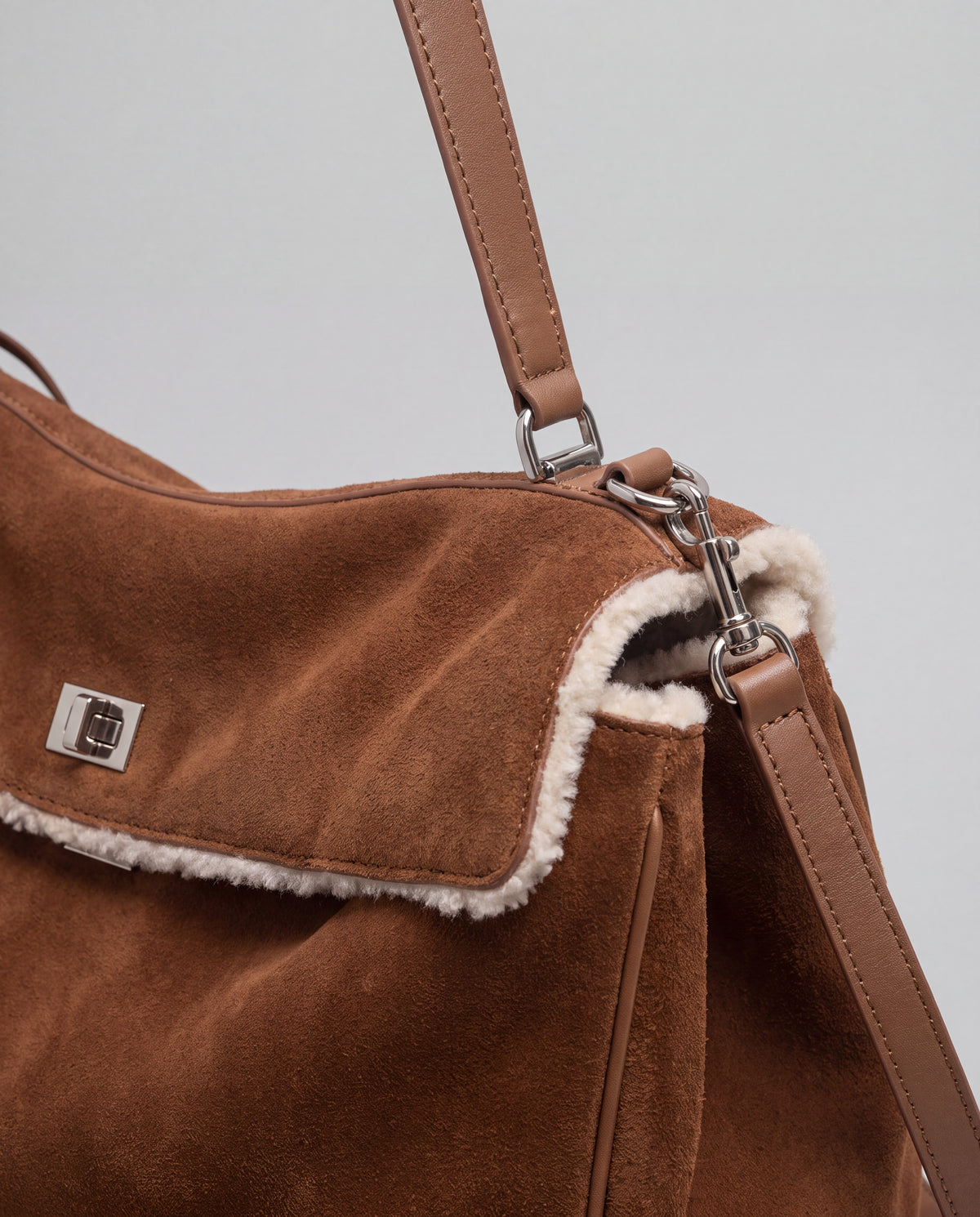 Dolce Medium bag in Brown – leather detail