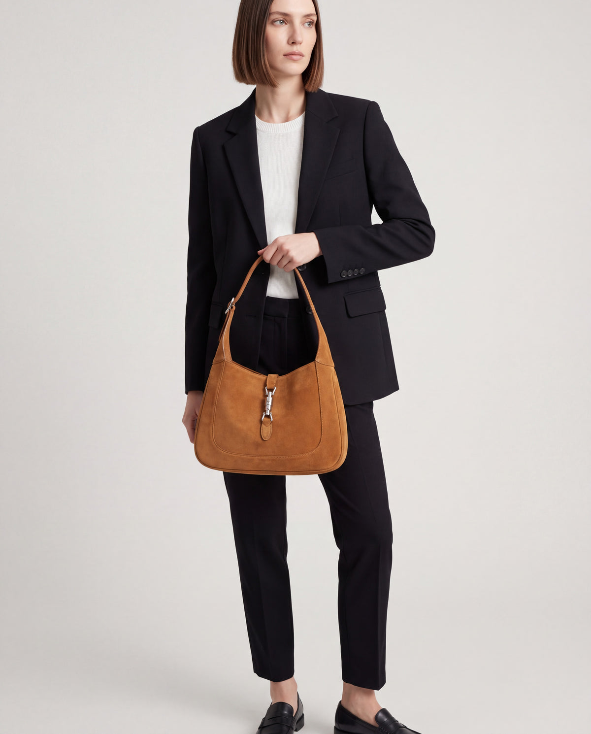Dolce Medium bag in Caramel – worn by model, close-up
