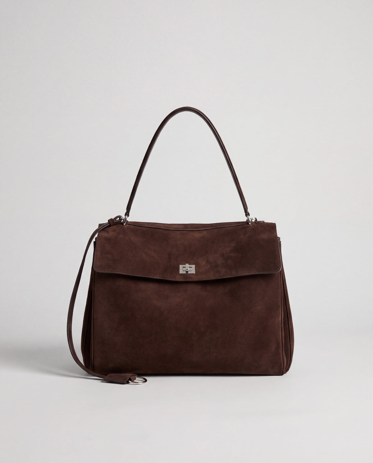 Dolce Medium bag in Espresso – front view