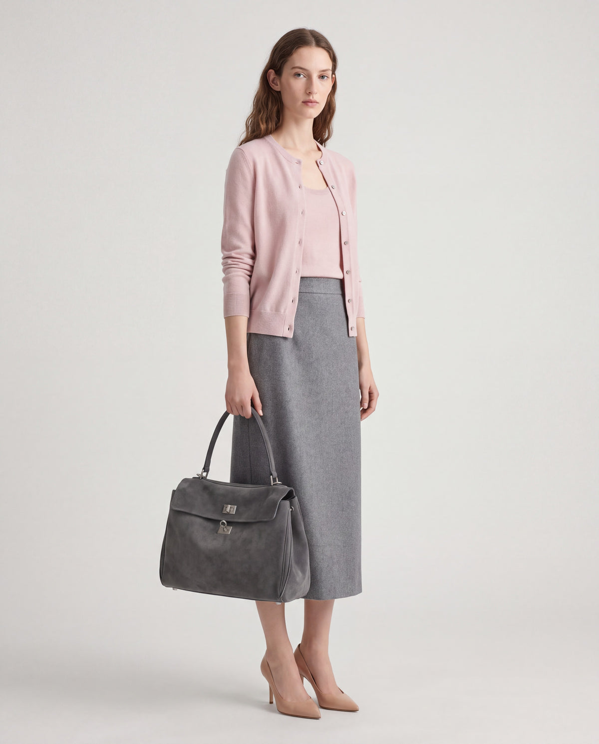 Dolce Medium bag in Grey – worn by model, full length