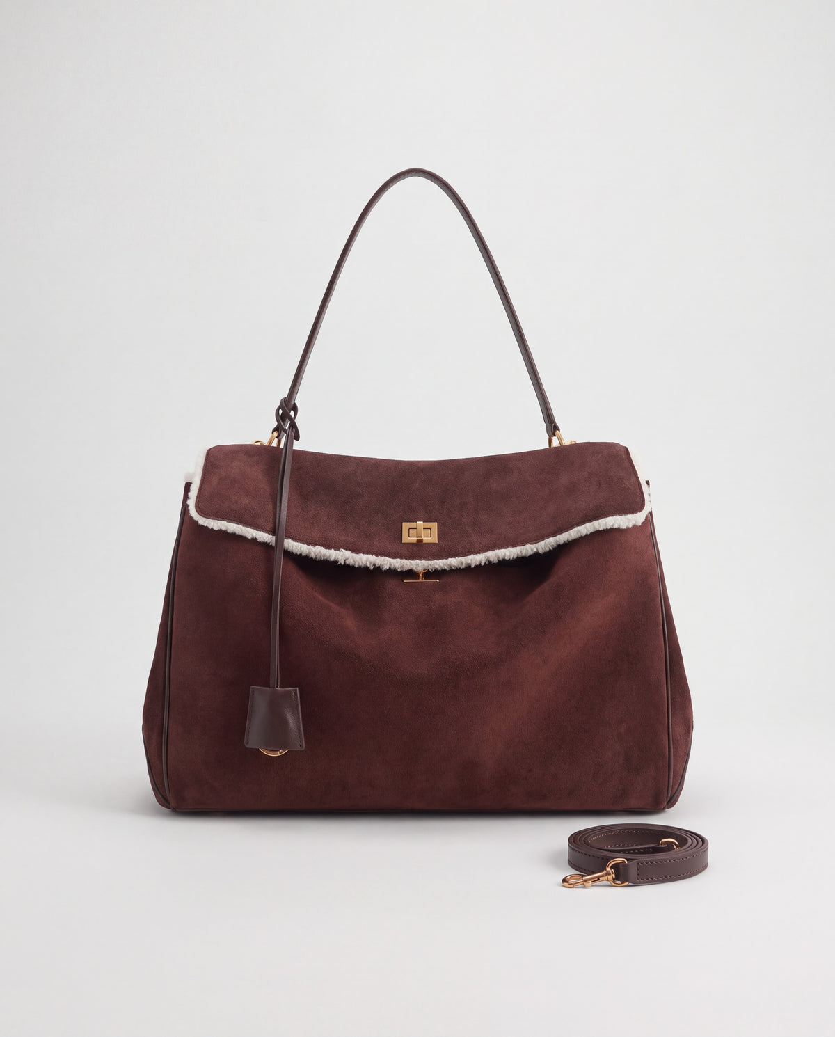 Dolce Medium bag in Mahogany – front view