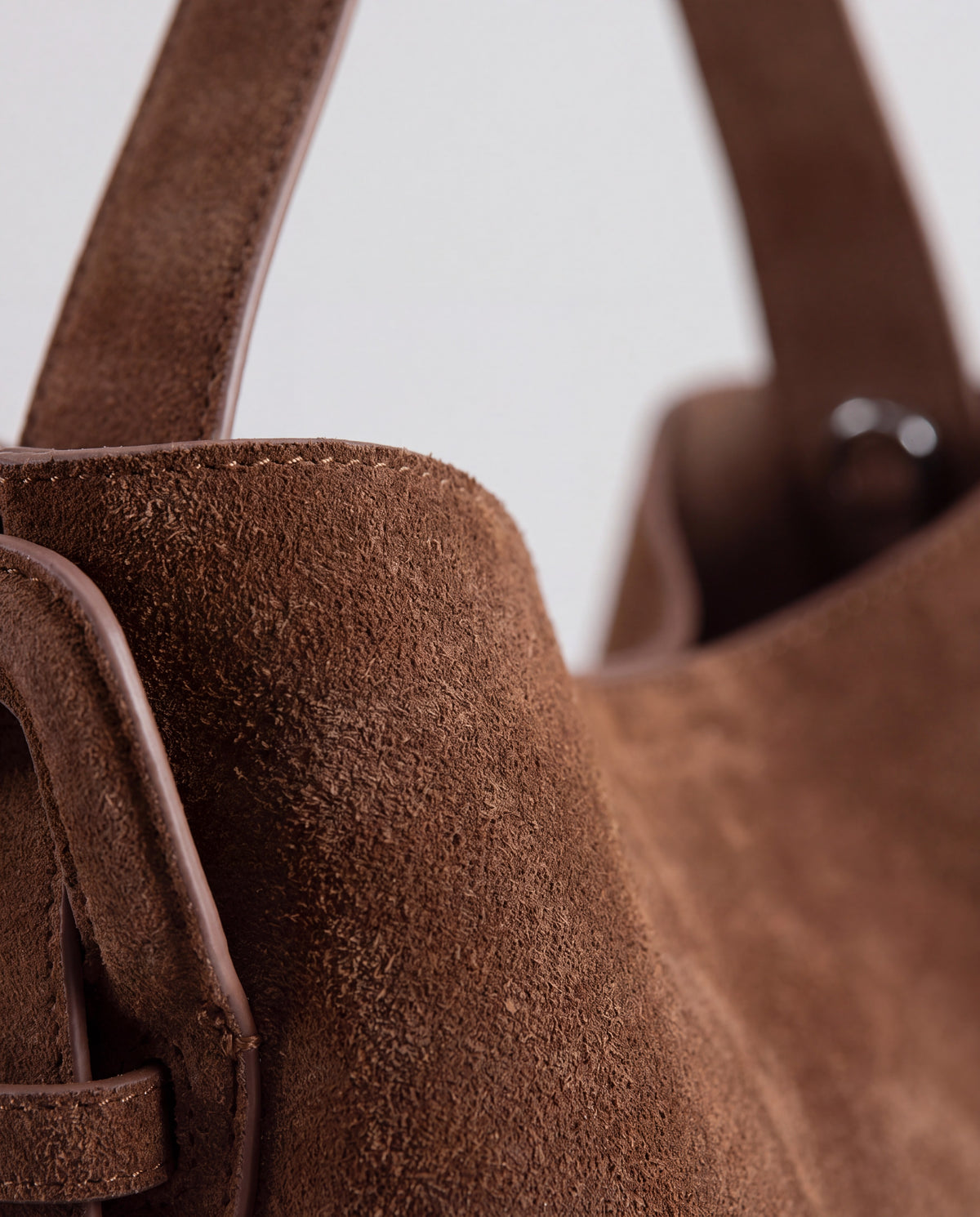Duomo bag in Brown – leather detail