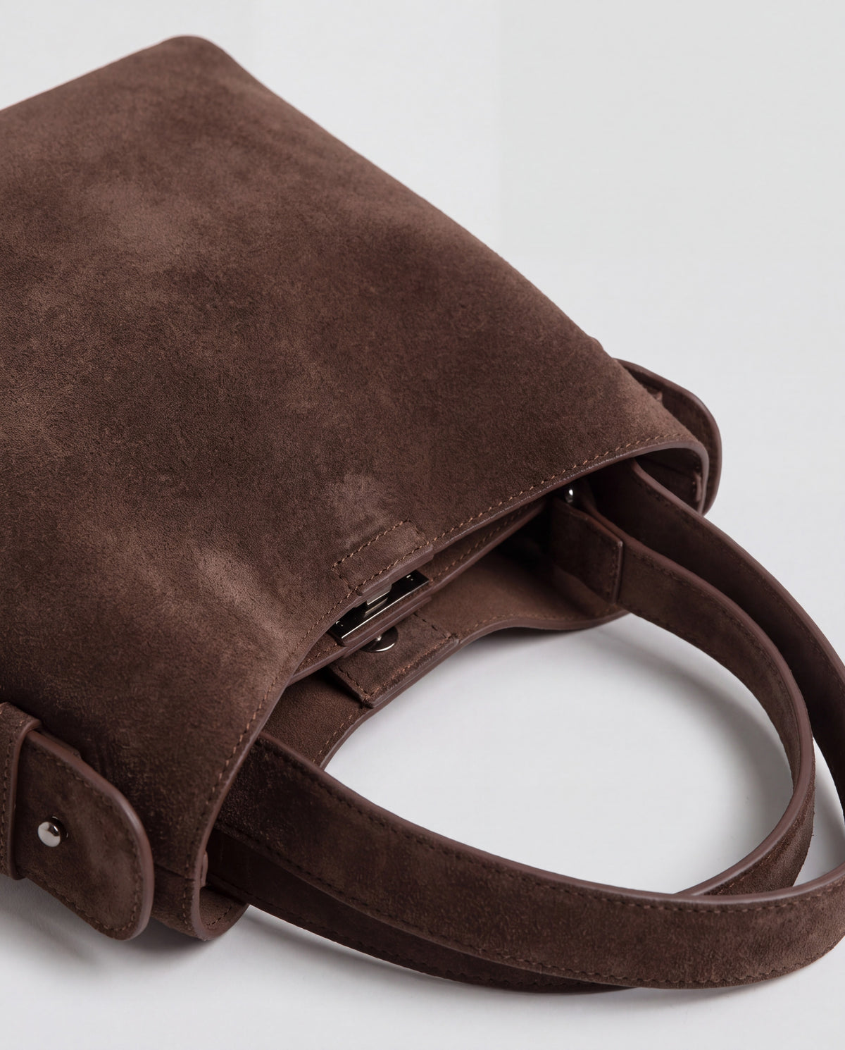 Duomo bag in Chocolate – leather detail