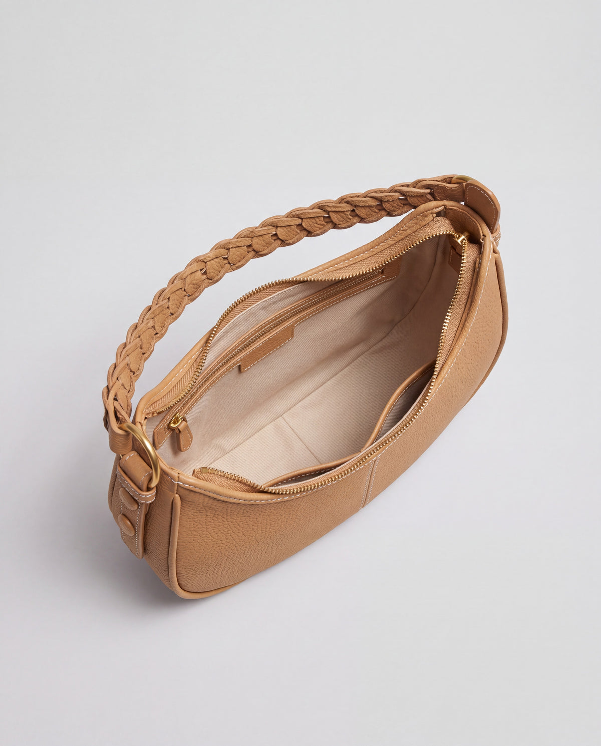 Everyday Shoulder Bag in Camel – interior view