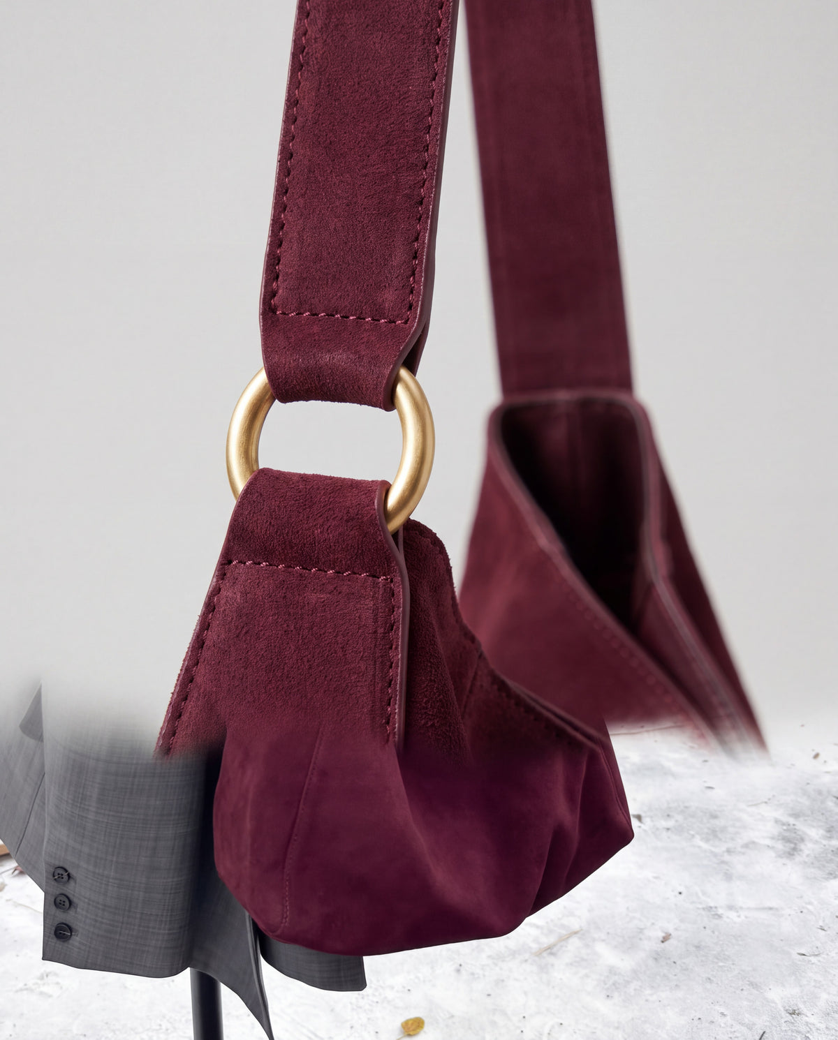 Fiato bag in Burgundy – hardware detail