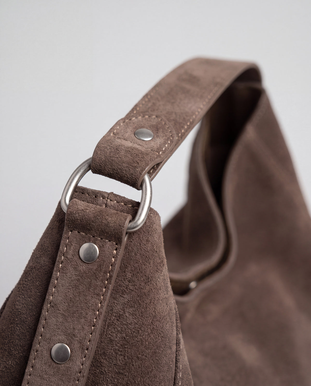 Fiato bag in Grey – hardware detail