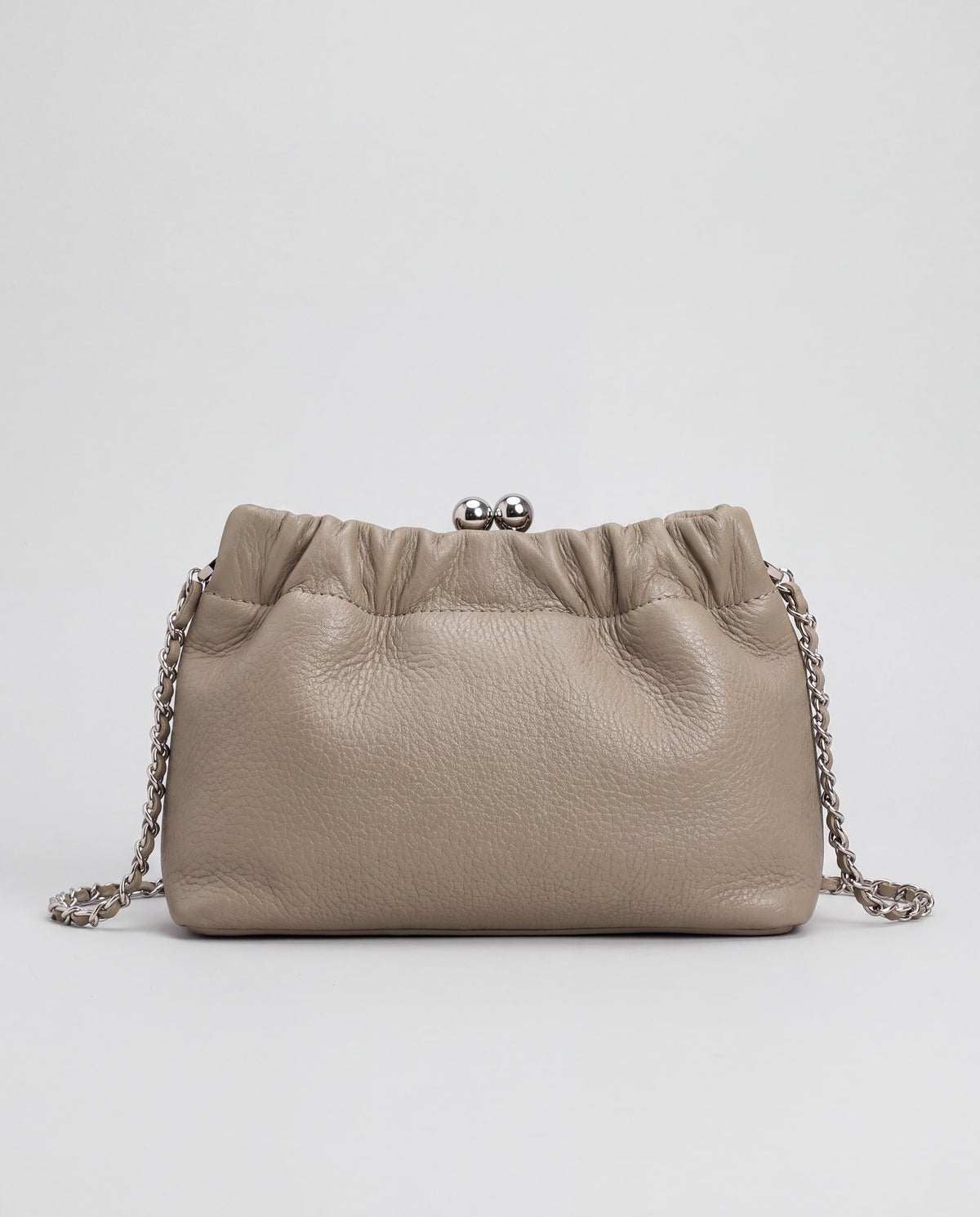 Giro bag in Taupe – back view