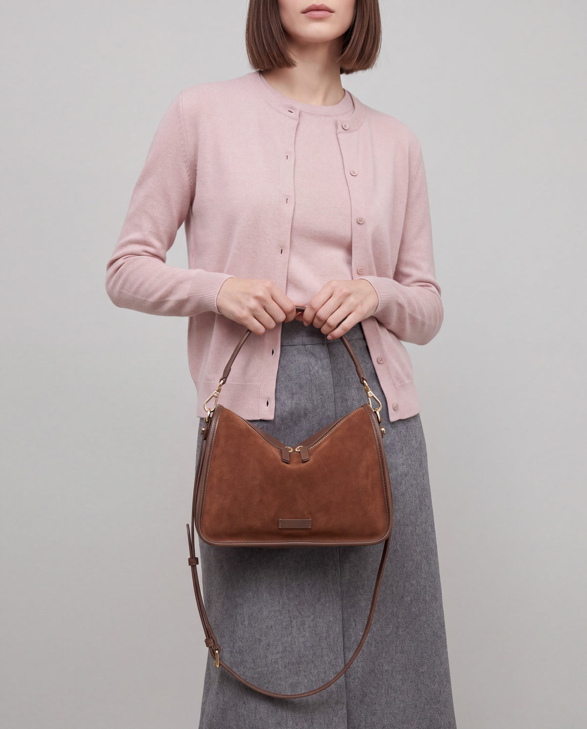 Grano bag in Brown – worn by model, close-up