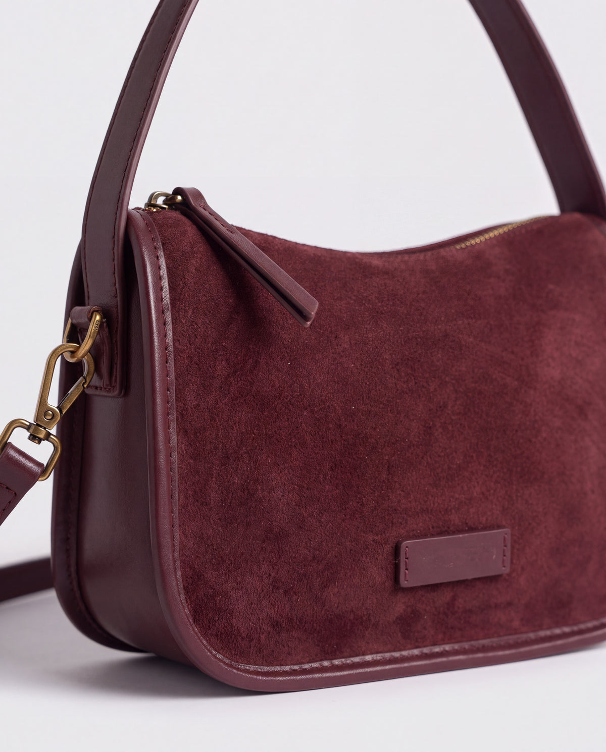 Grano bag in Burgundy – leather detail
