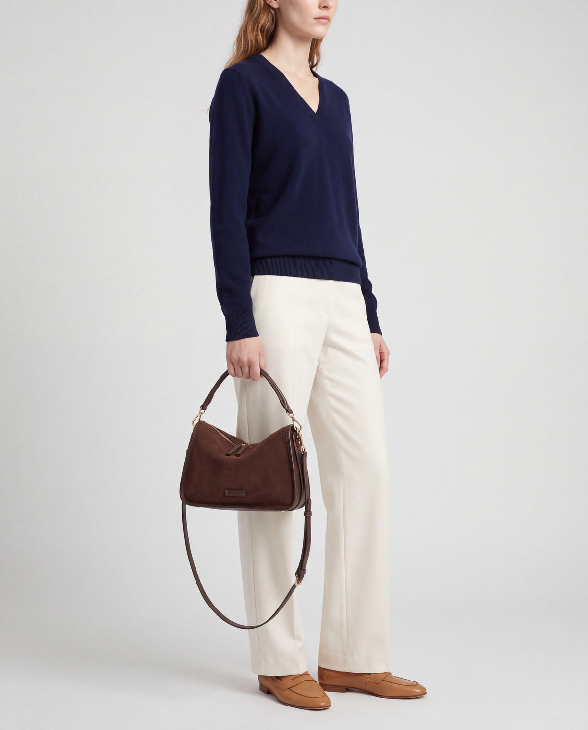 Grano bag in Mocha – worn by model, close-up