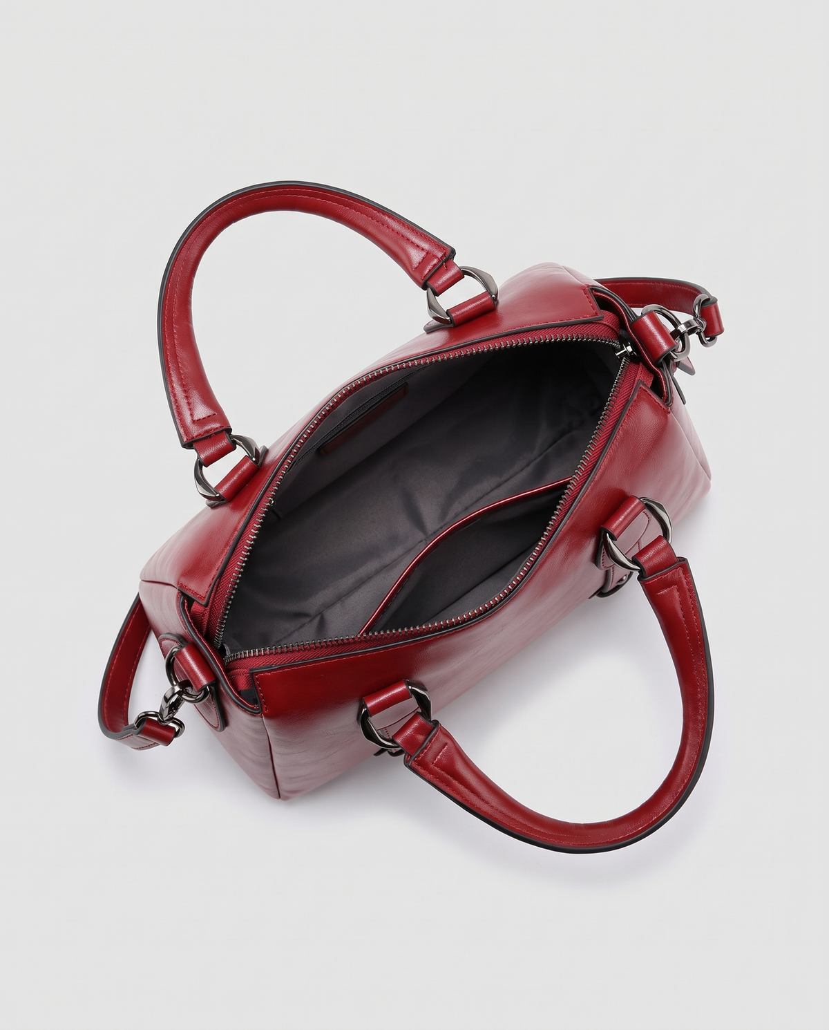 Harlow leather handbag in Red – view from above with the zip open, showing the lined interior