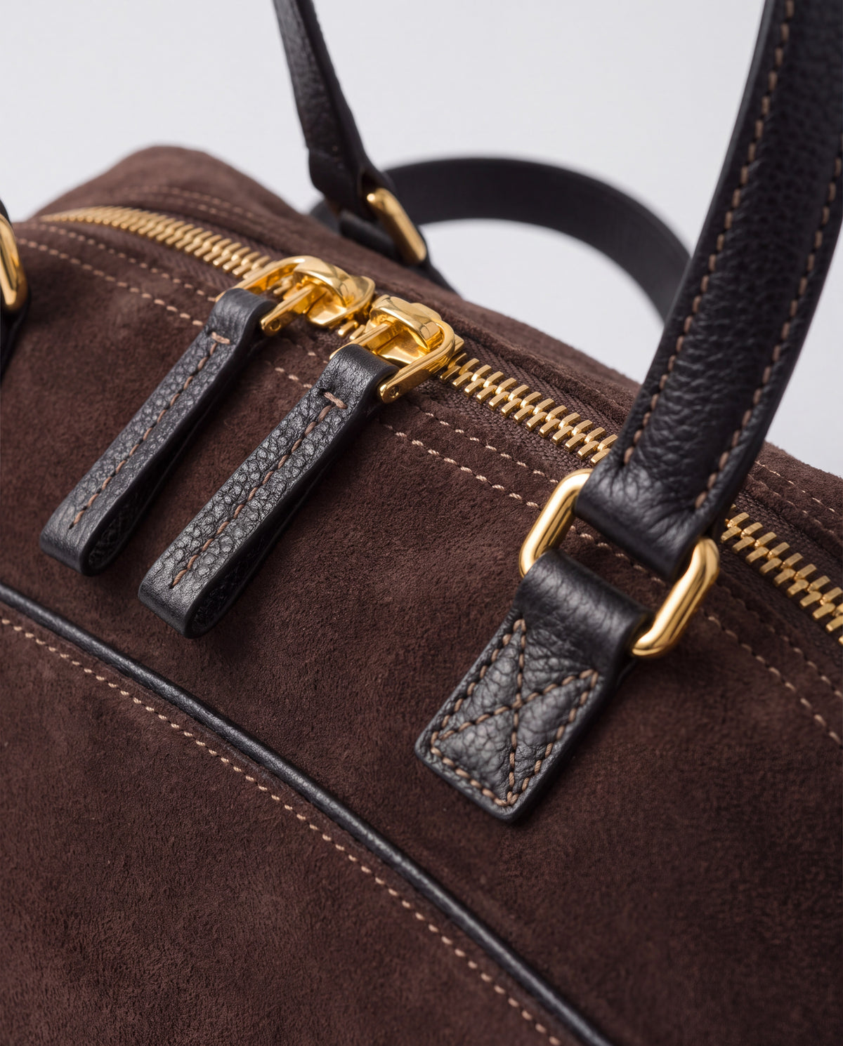 Haven bag in Chocolate – hardware detail