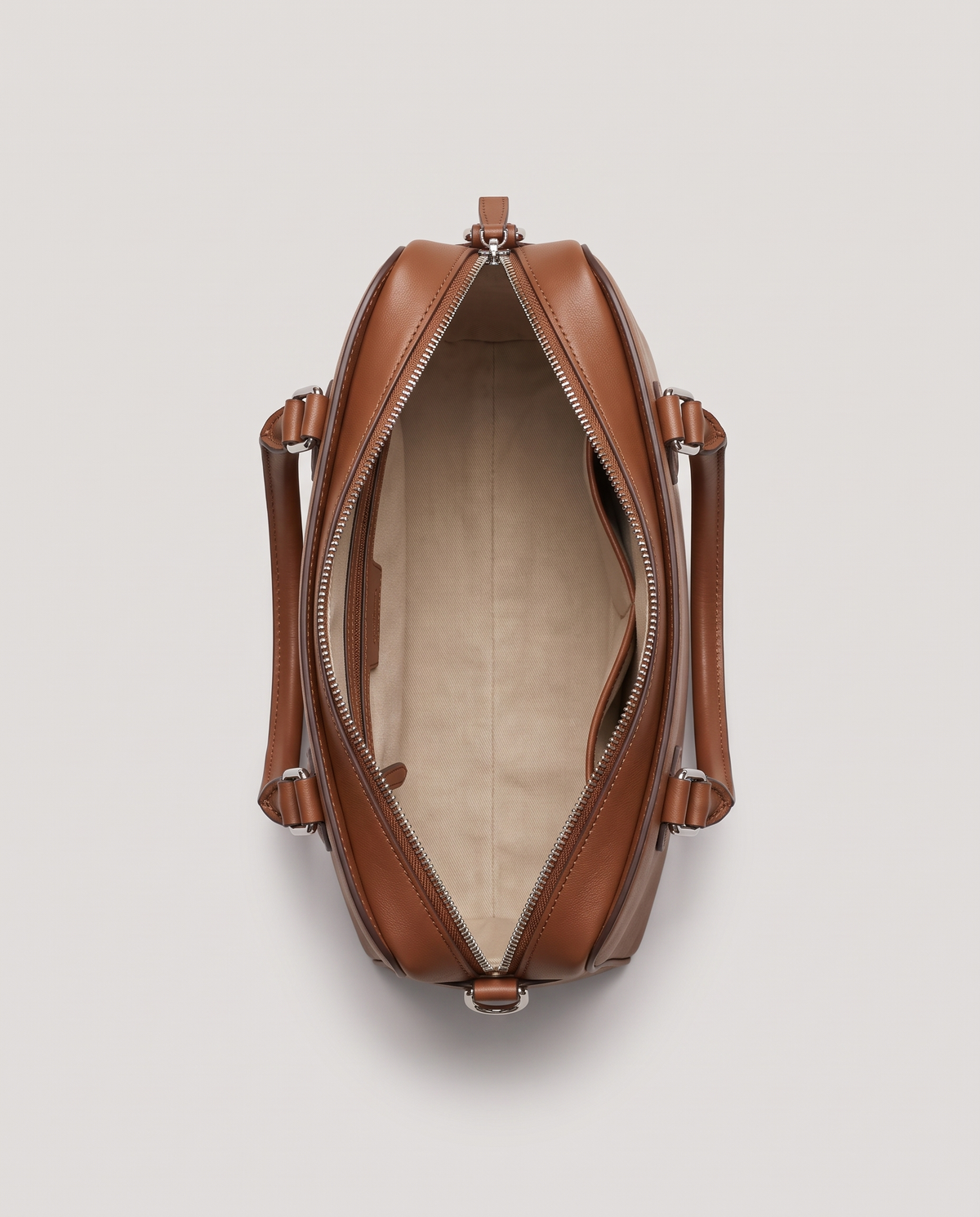 Alba – Brown – inside view with the zip open