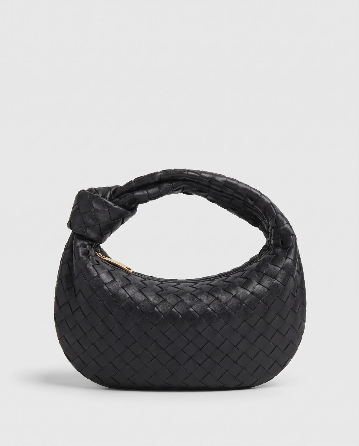 Knot Midi woven leather bag in Black – front view