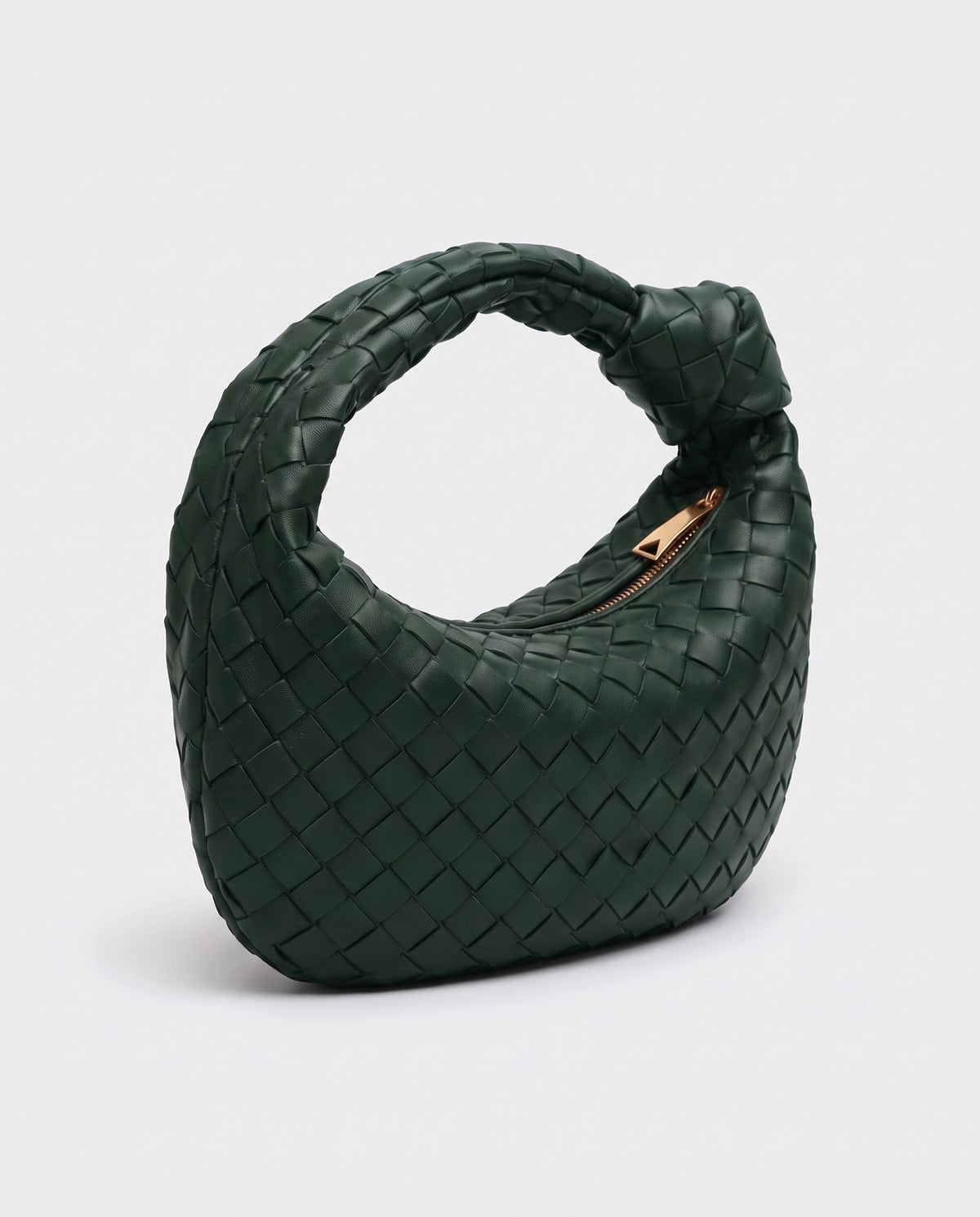 Knot Midi woven leather bag in Forest – three-quarter view