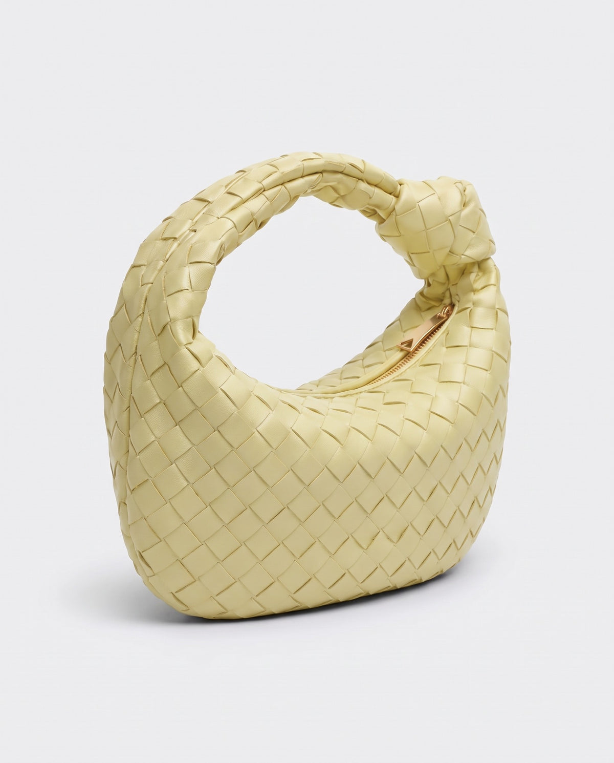 Knot Midi woven leather bag in Yellow – three-quarter view