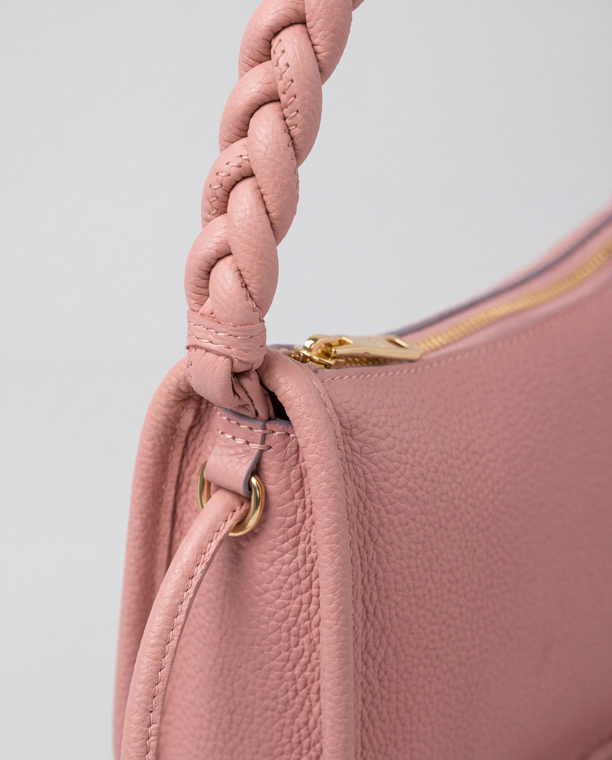 Lago bag in Blush – hardware detail