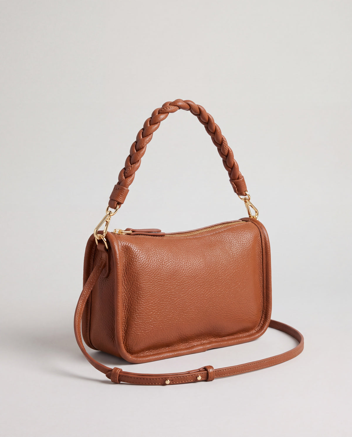 Lago bag in Cognac – three-quarter view