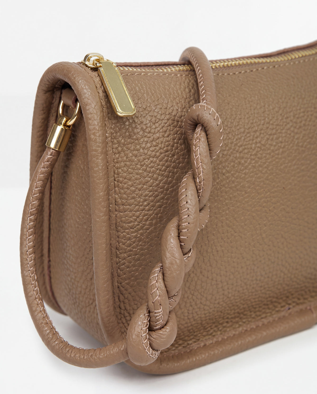 Lago bag in Khaki – leather detail
