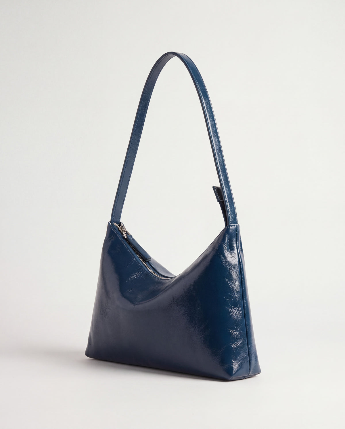 Lana bag in Navy – three-quarter view
