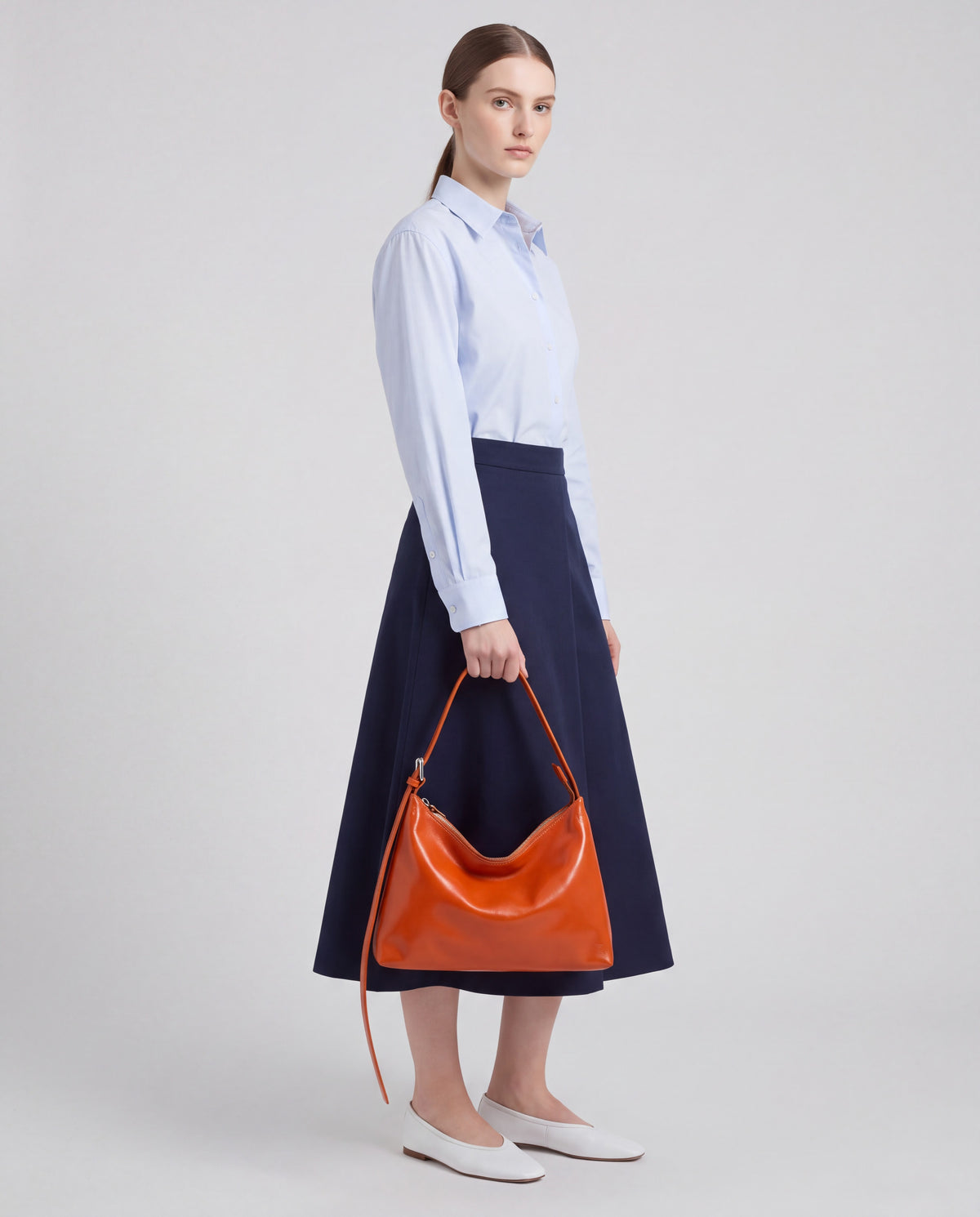 Lana bag in Orange – worn by model, close-up