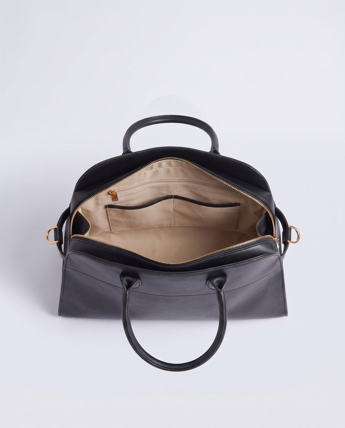 Milano Large slouchy top-handle bag in Black leather – inside view