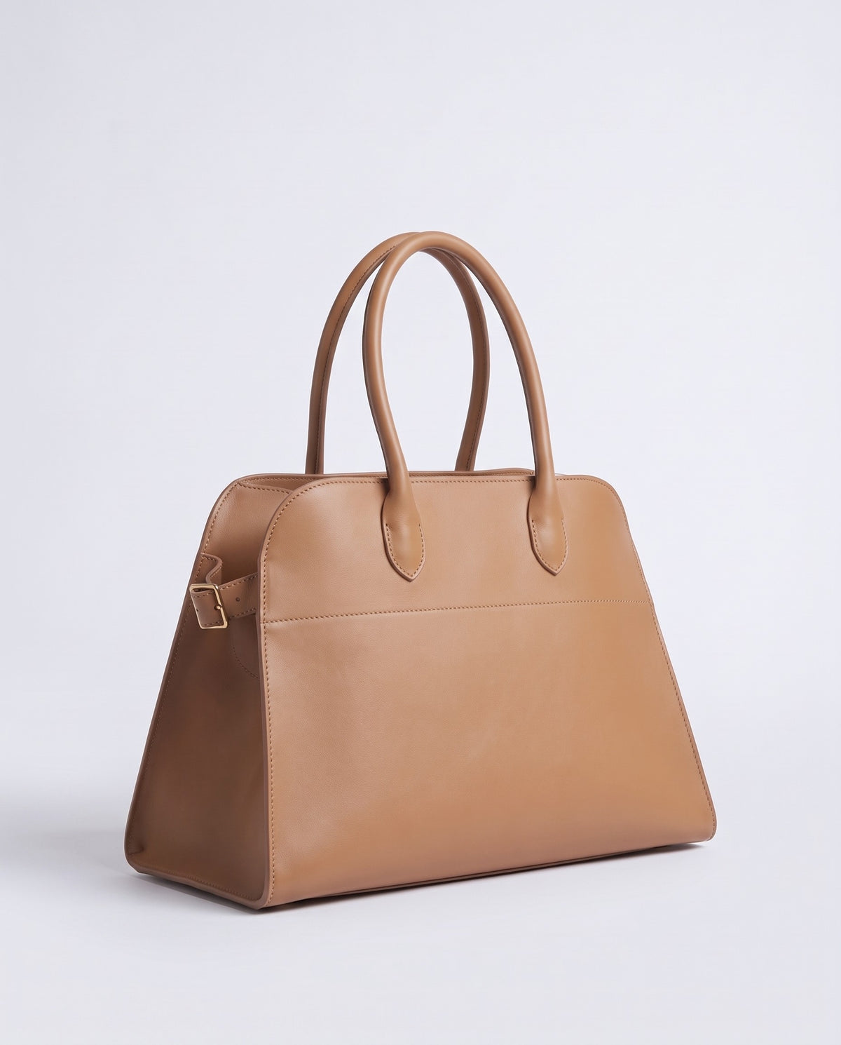 Milano Large slouchy top-handle bag in Camel leather – three-quarter view