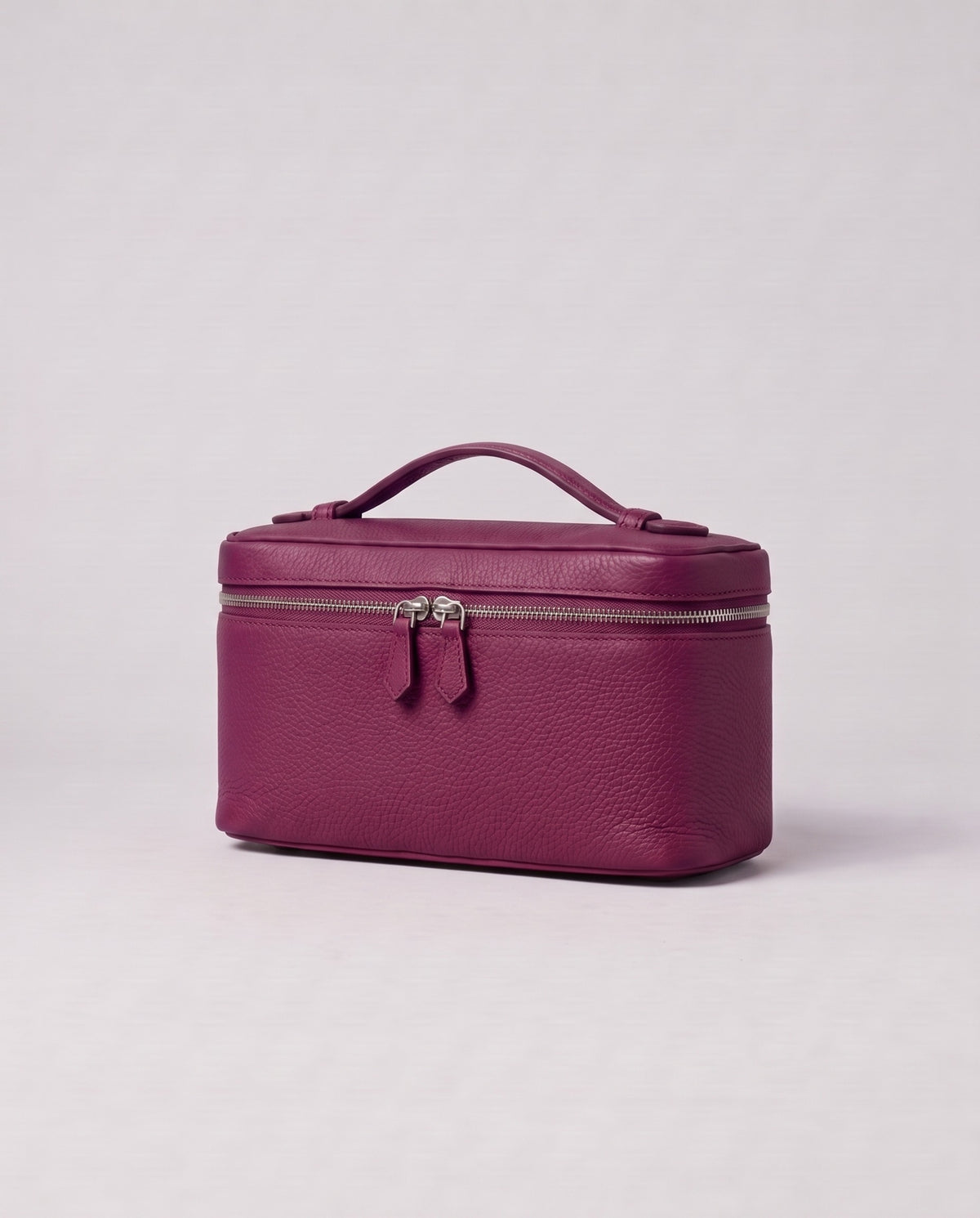 Valentina Orvieto Small top-handle bag in Purple leather, three-quarter view