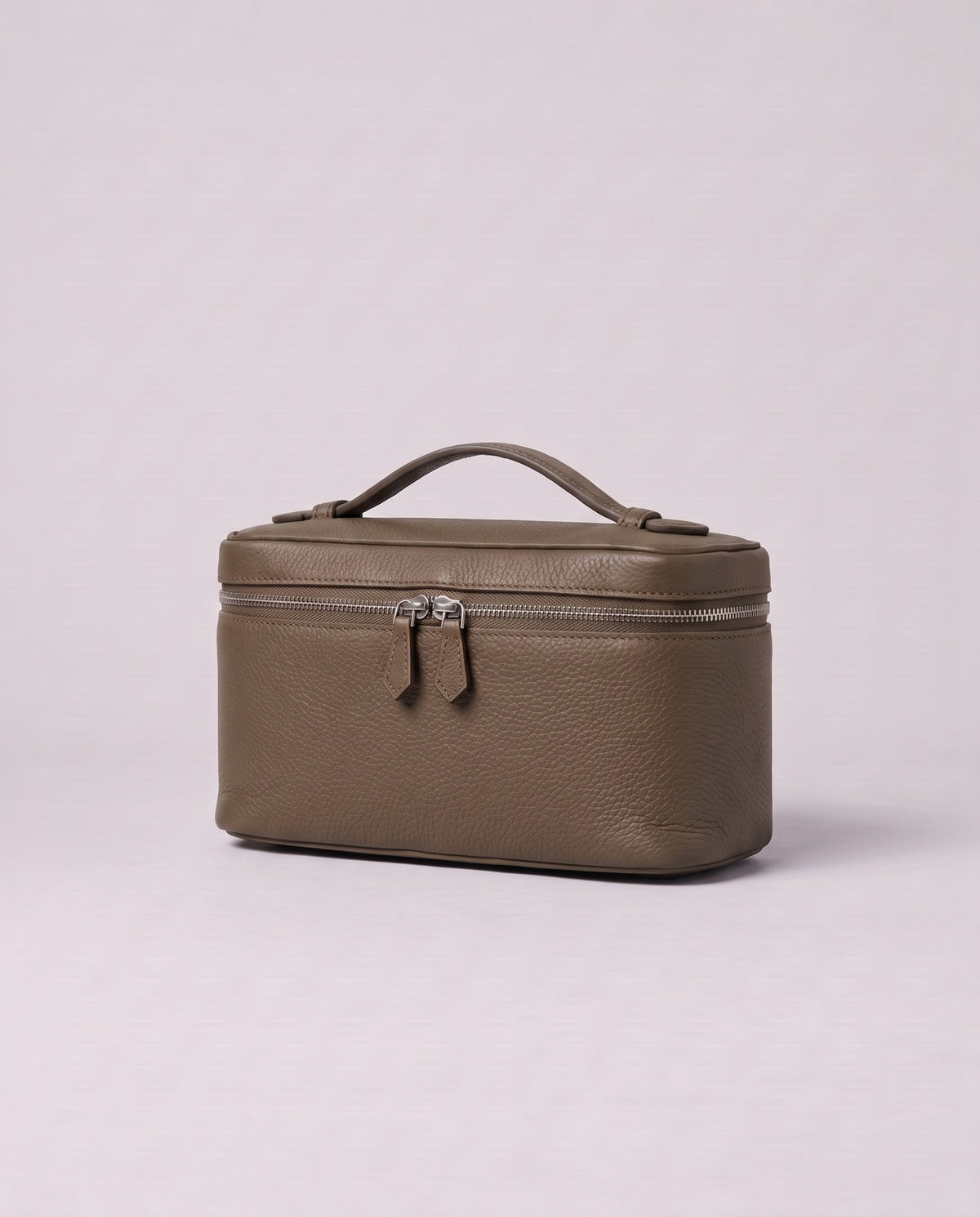 Valentina Orvieto Small top-handle bag in Taupe leather, three-quarter view
