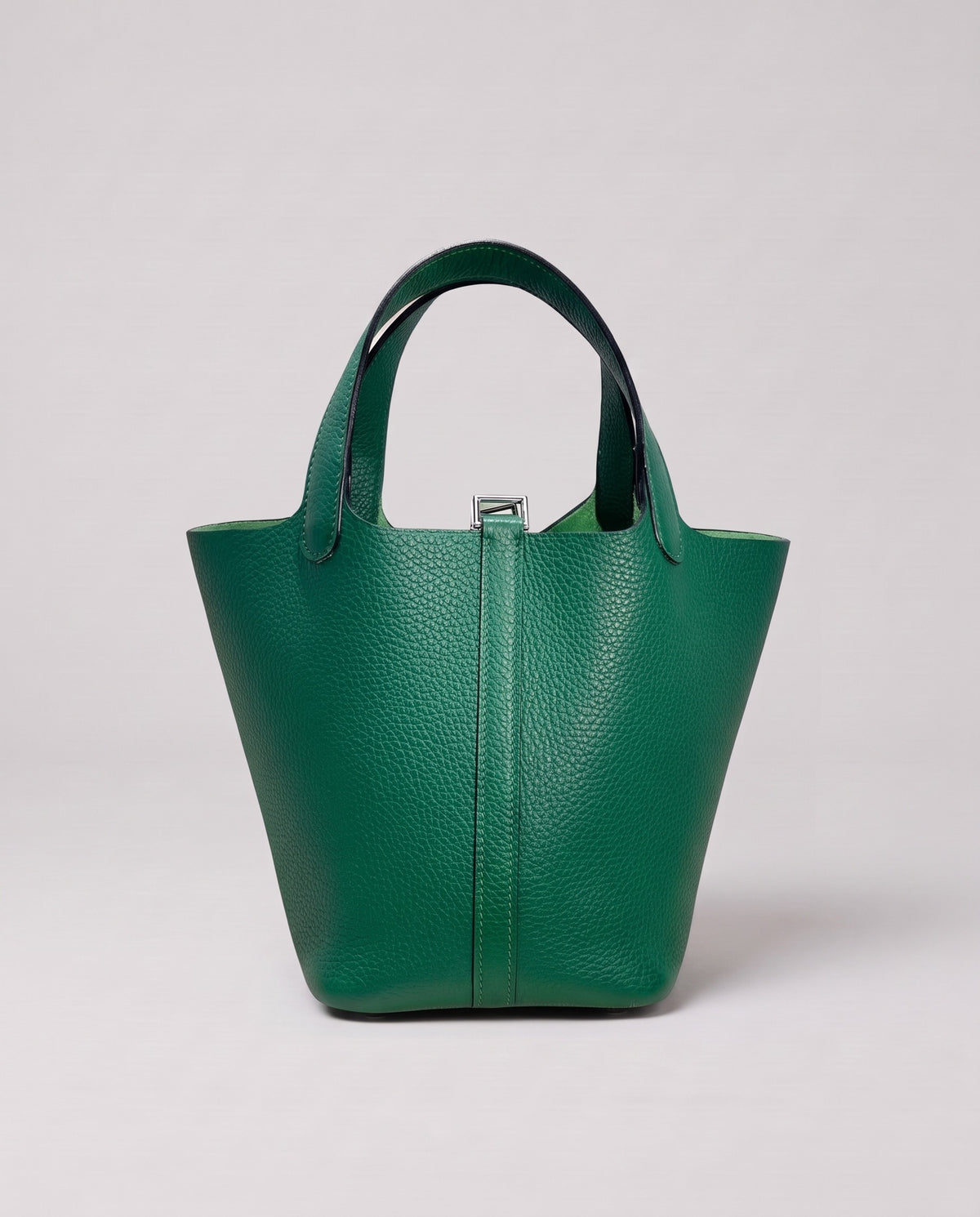 Valentina Ostuni Large bag in Emerald, front view