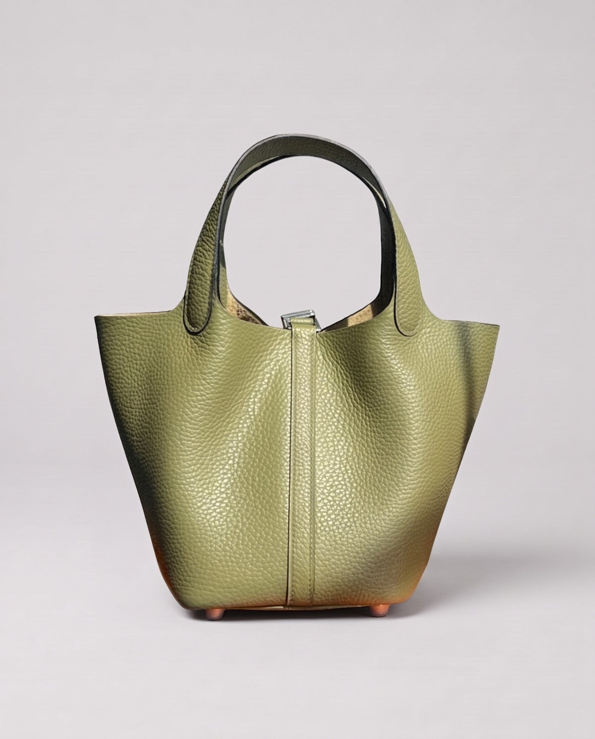 Valentina Ostuni Large bag in Sage, front view