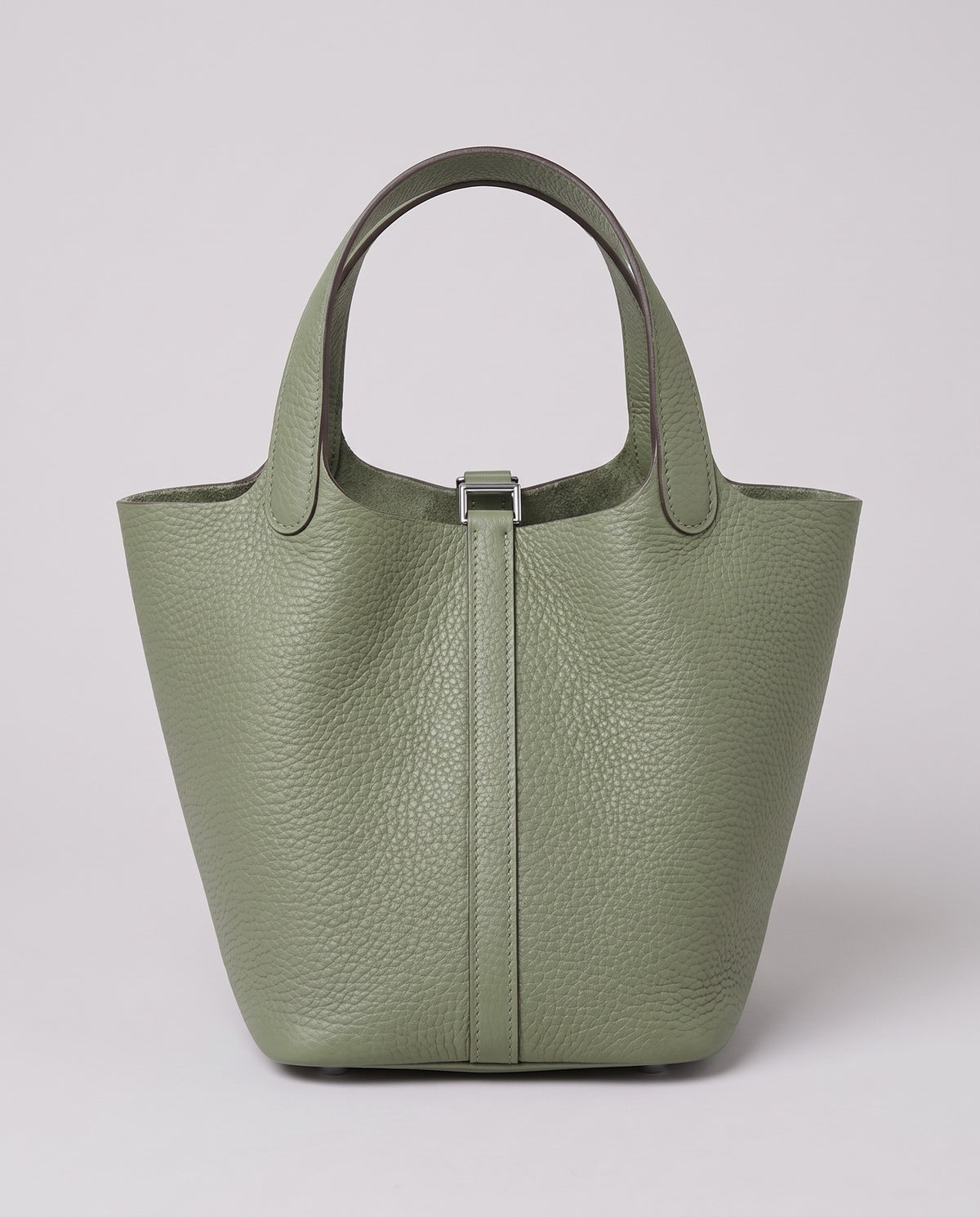 Hardware and handle detail on the Valentina Ostuni Large bag in Sage