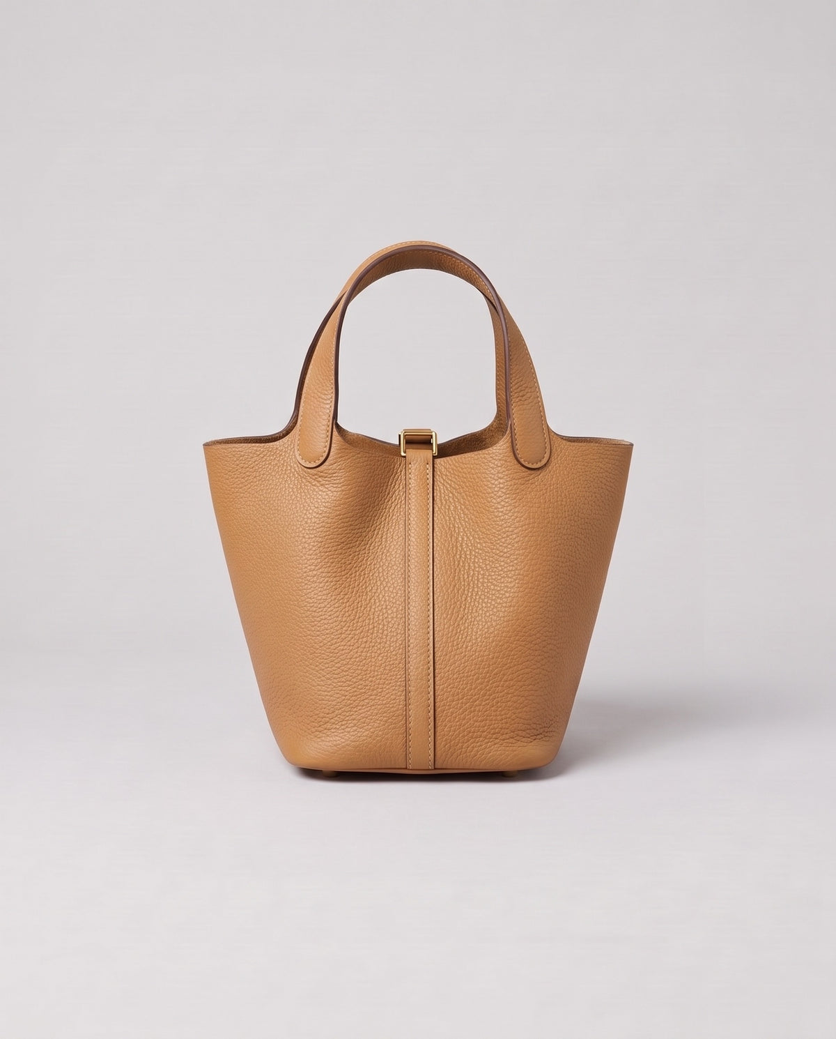 Valentina Ostuni Large bag in Tan, front view