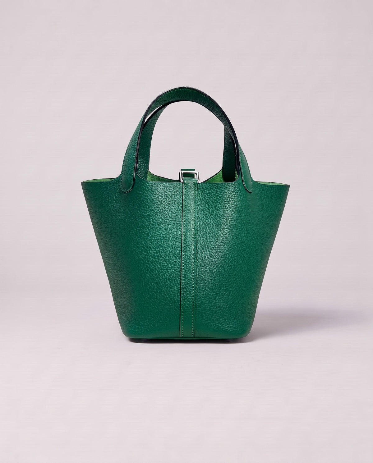 Valentina Ostuni Small bag in Emerald, three-quarter view