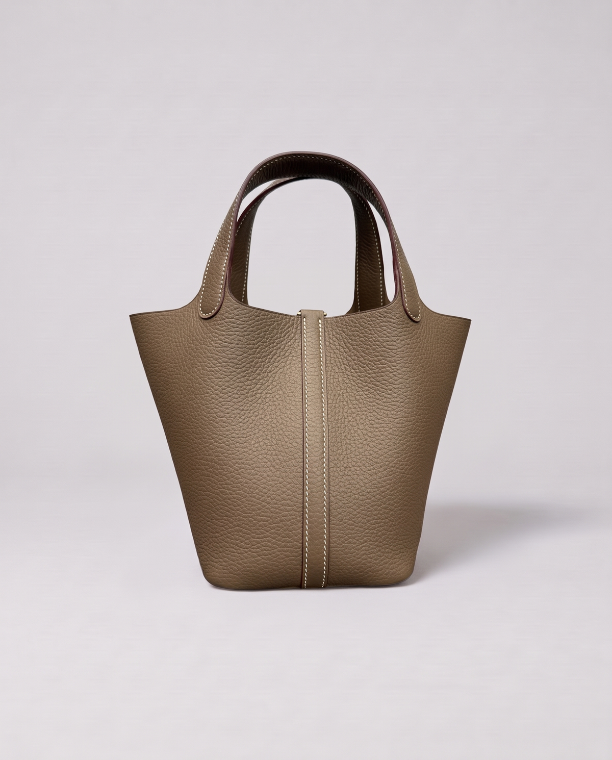 Valentina Ostuni Small bag in Taupe, front view
