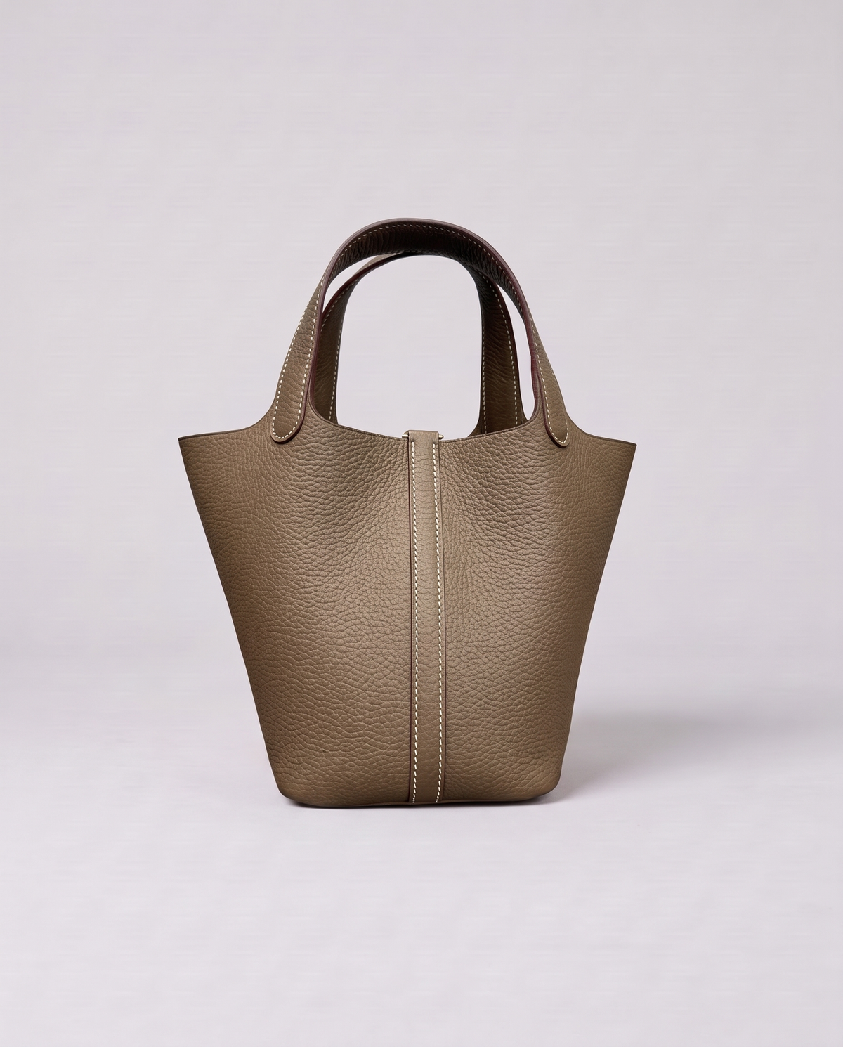 Valentina Ostuni Small bag in Taupe, back view