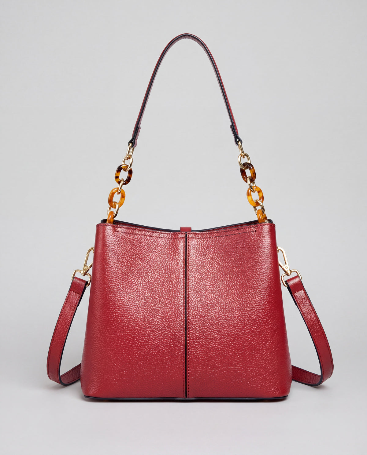 Outline bag in Red – back view