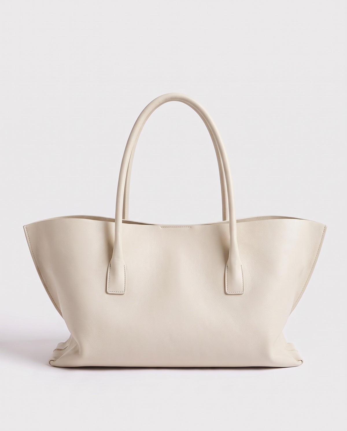 Piano leather tote in Ivory – back view