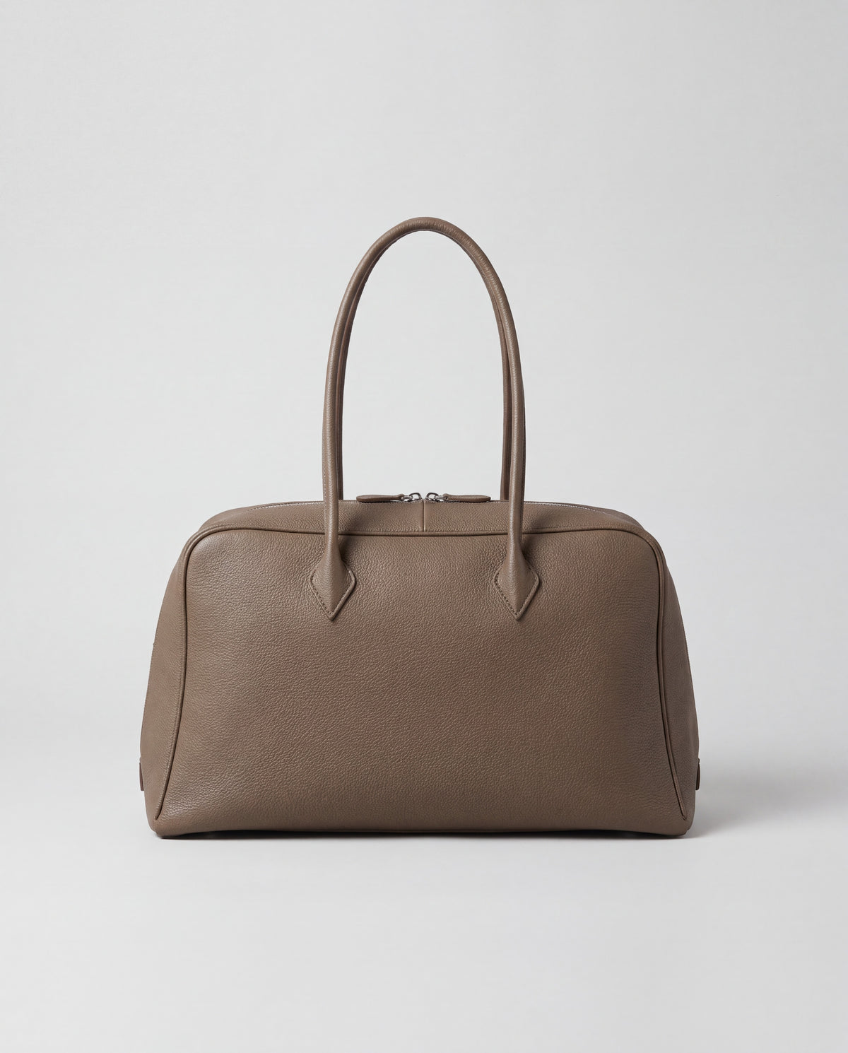 Pillow bag in Taupe – back view