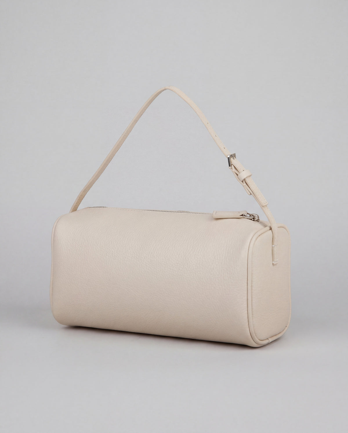 Roll bag in Ivory – three-quarter view