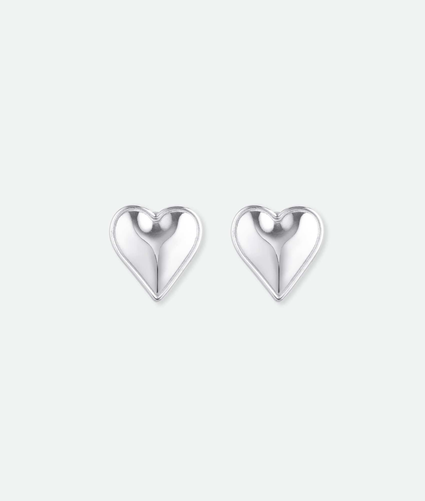  Love heart earrings silver