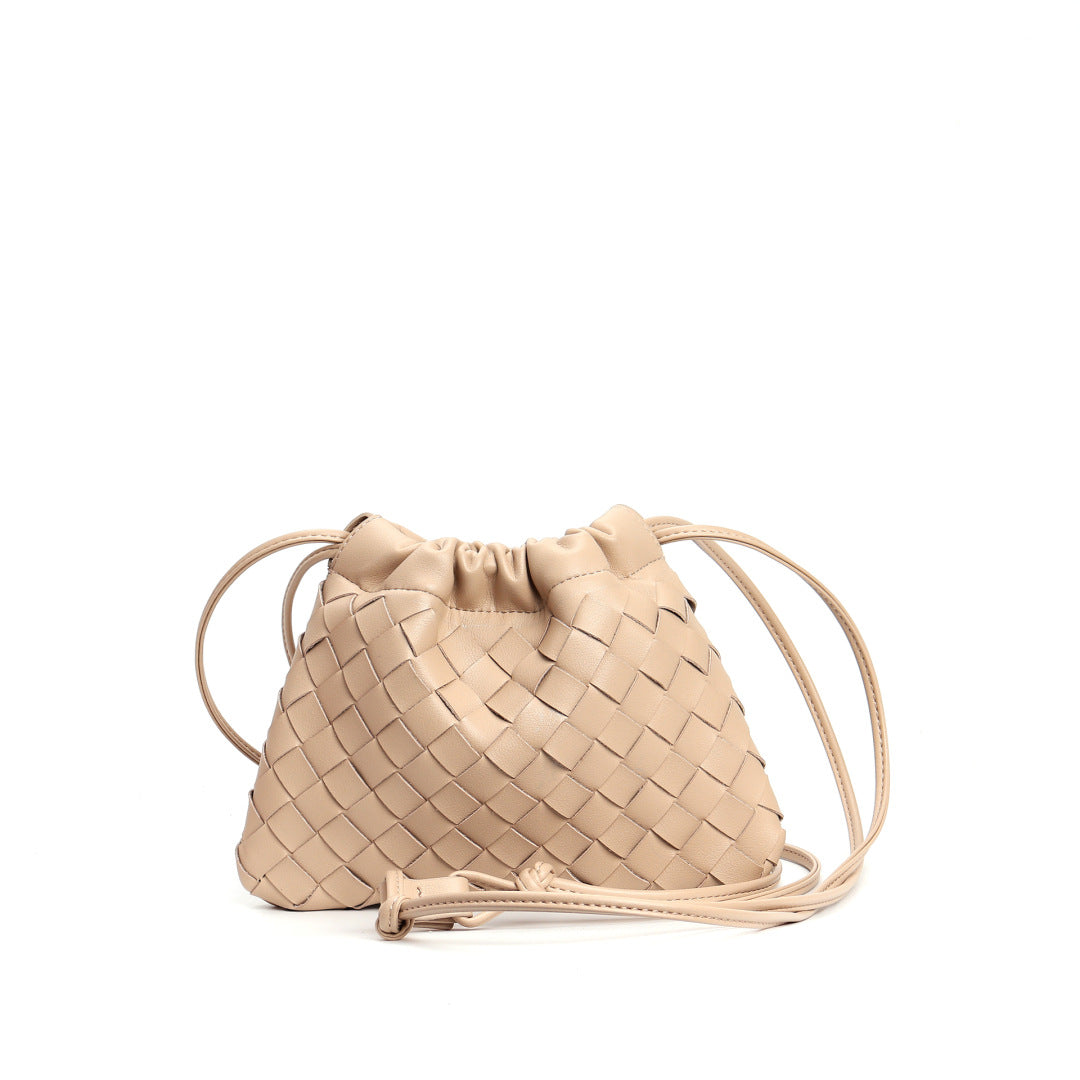 Slim Clutch (Andiamo) genuine leather woven crossbody bag in beige - full view
