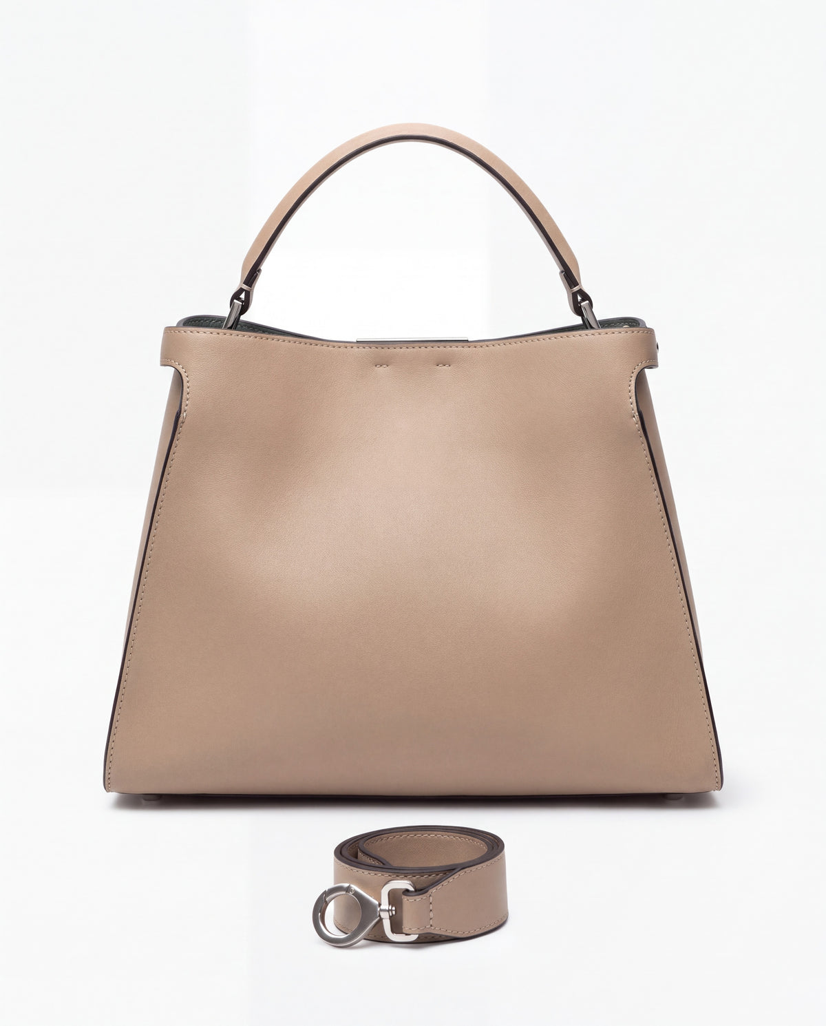 Sola bag in Beige – back view