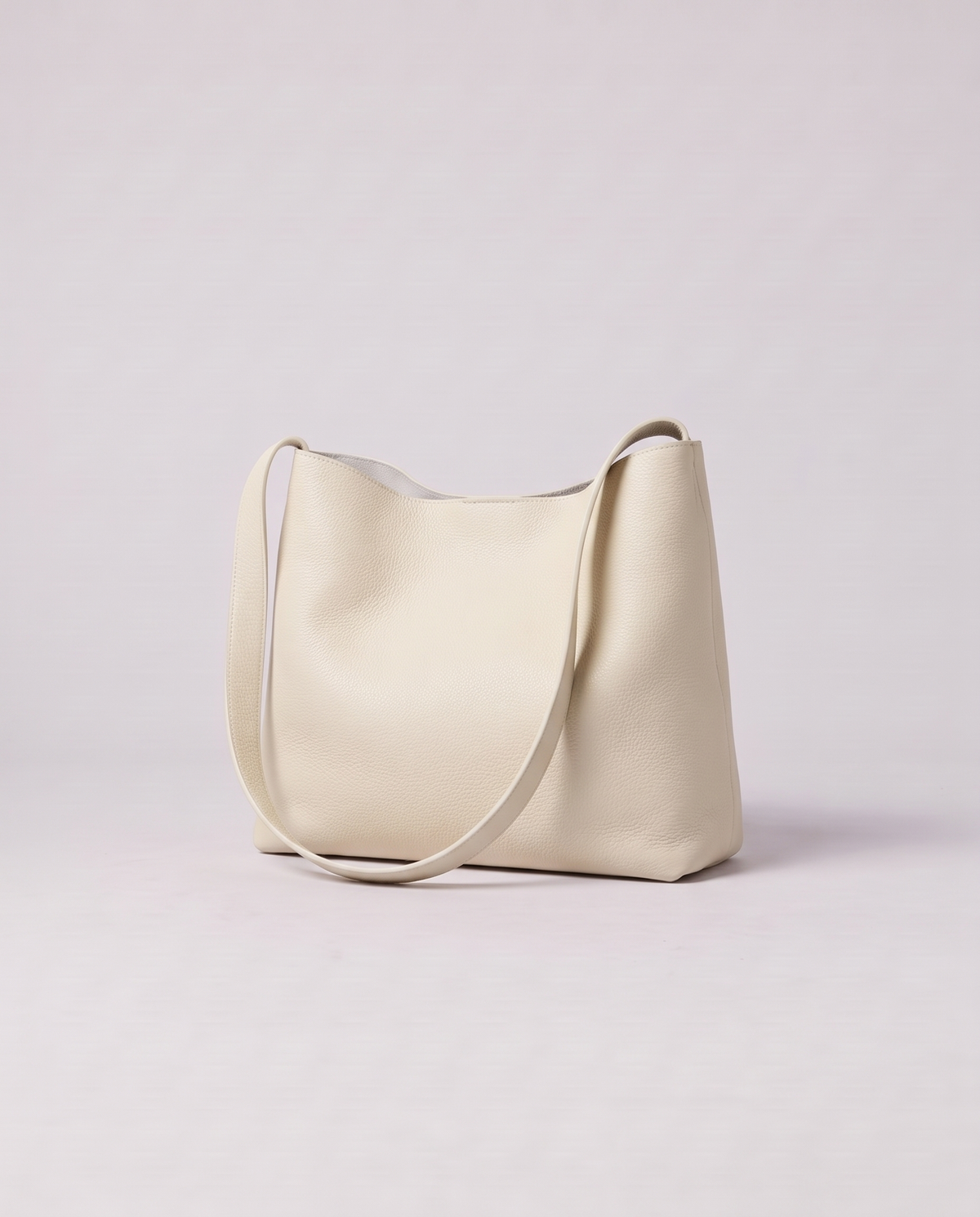 Valentina Tela Small bag in Cream, three-quarter view