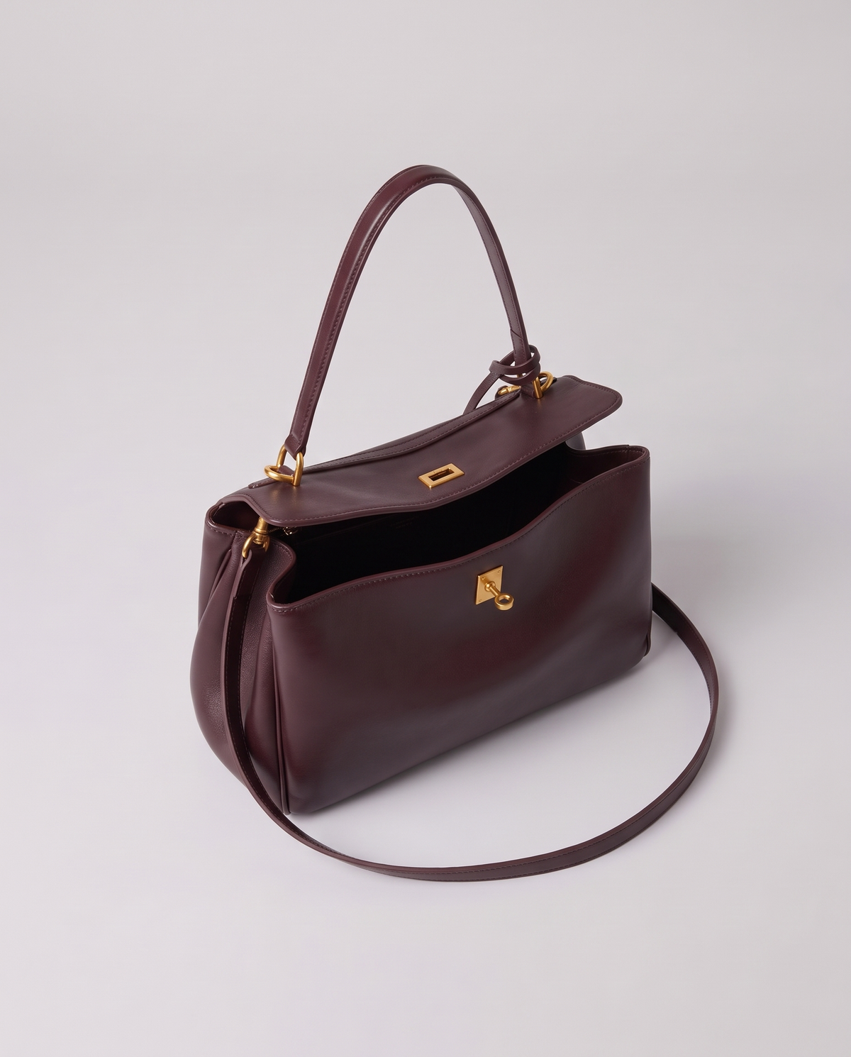 Inside the Valentina Tinto Large bag in Mahogany