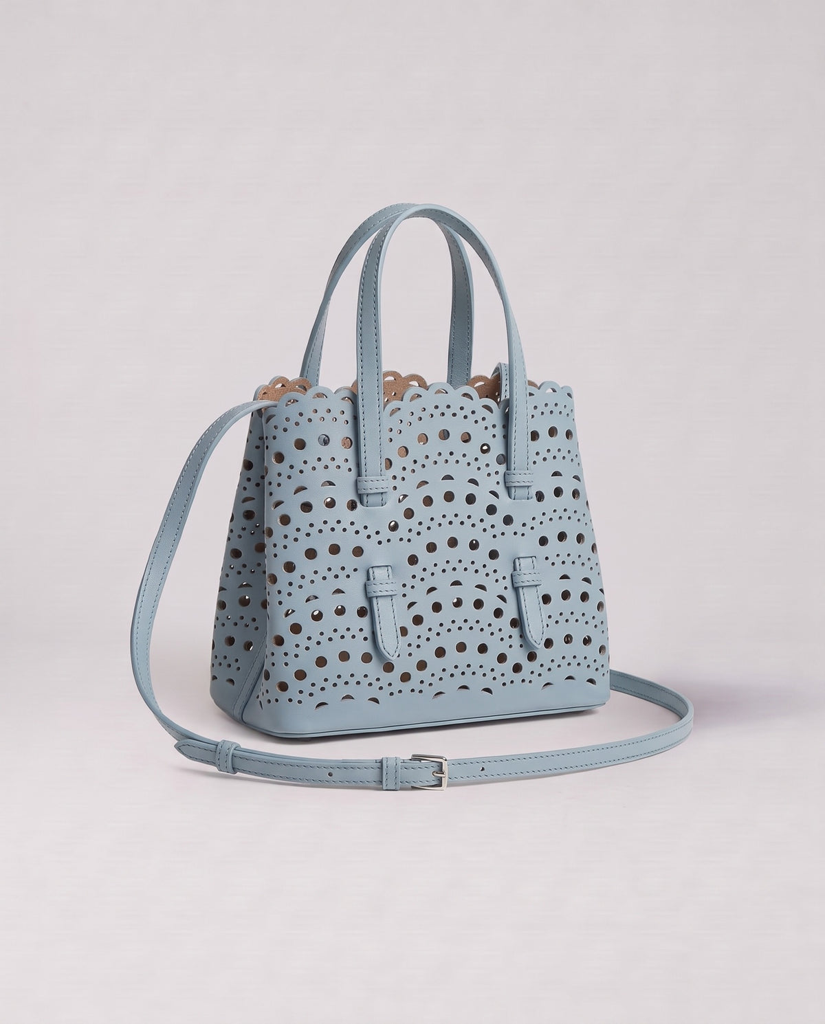 Valentina Urbino Small bag in Sky, three-quarter view