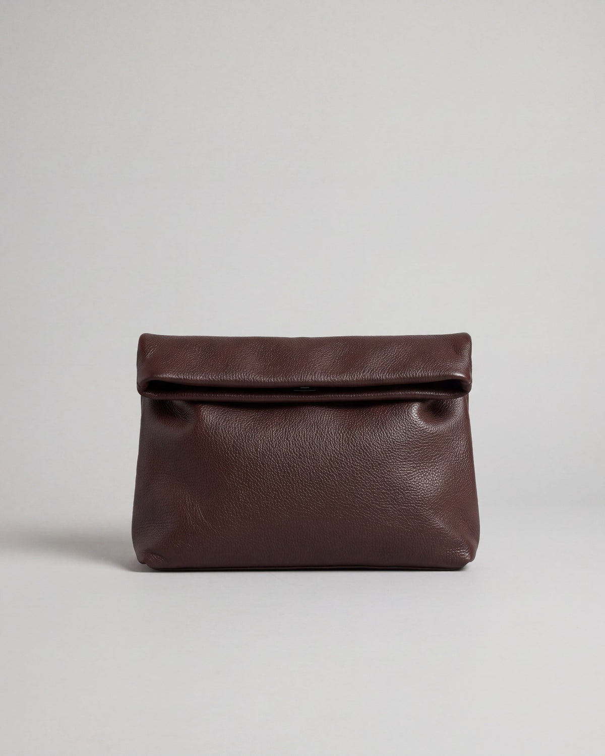 Valentina Lido leather clutch