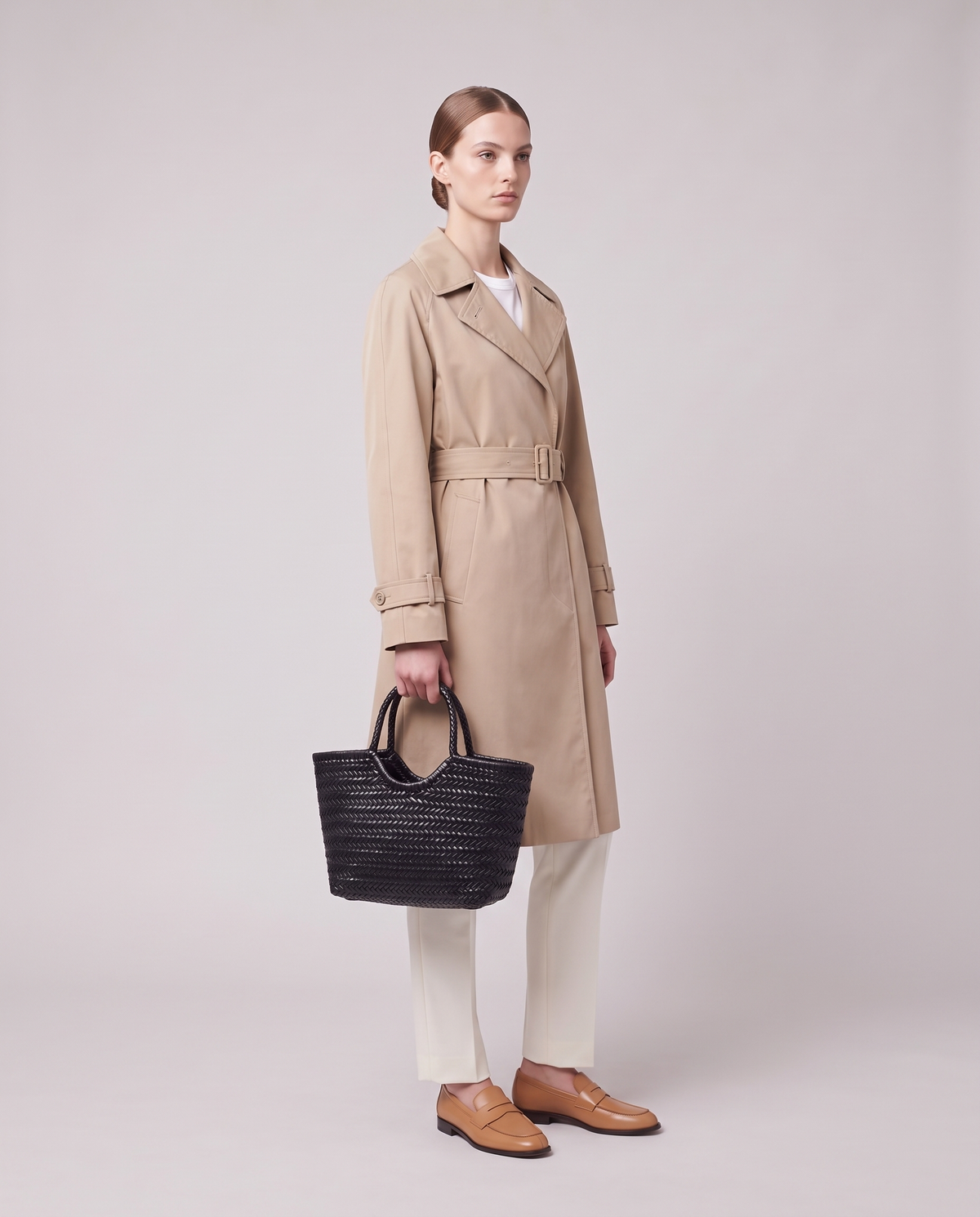Model carrying the Valentina Noto Small bag in Black